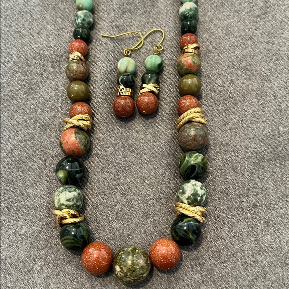 Multi-Gemstone Necklace & Earrings Set - Picture 4 of 5